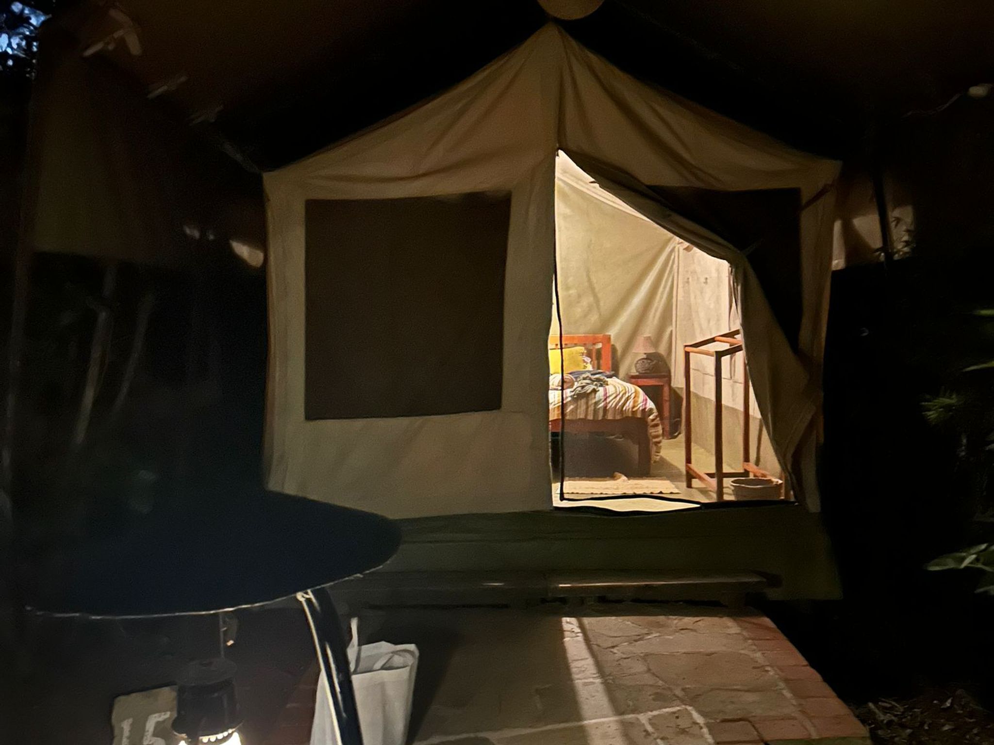 De Safaritent net buiten Nairobi in Kenia.