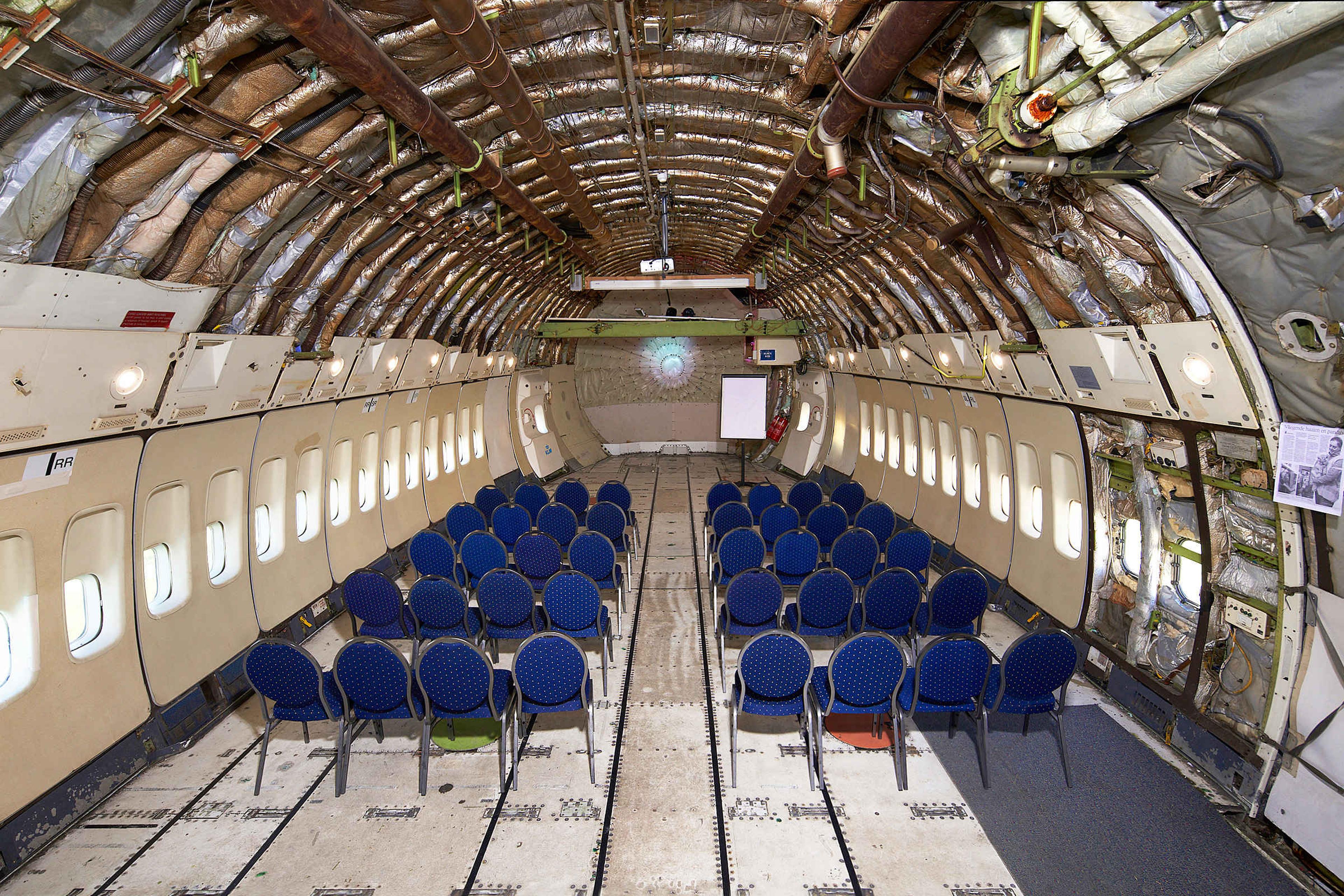 een overzicht van het vrachtruim van de Boeing 747 van Aviodrome