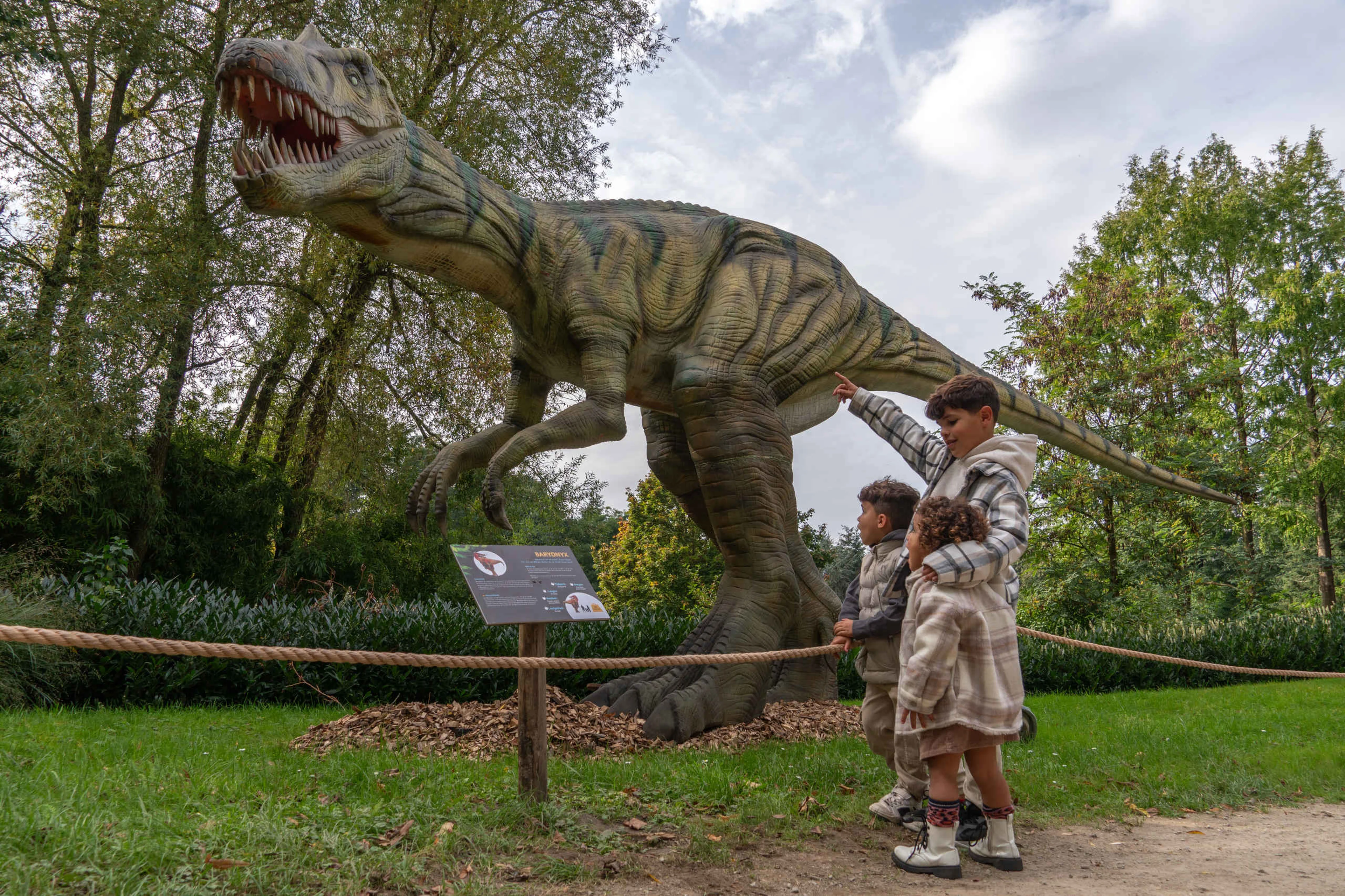 Een Baryonyx tijdens de Dino Weken in ZooParc Overloon