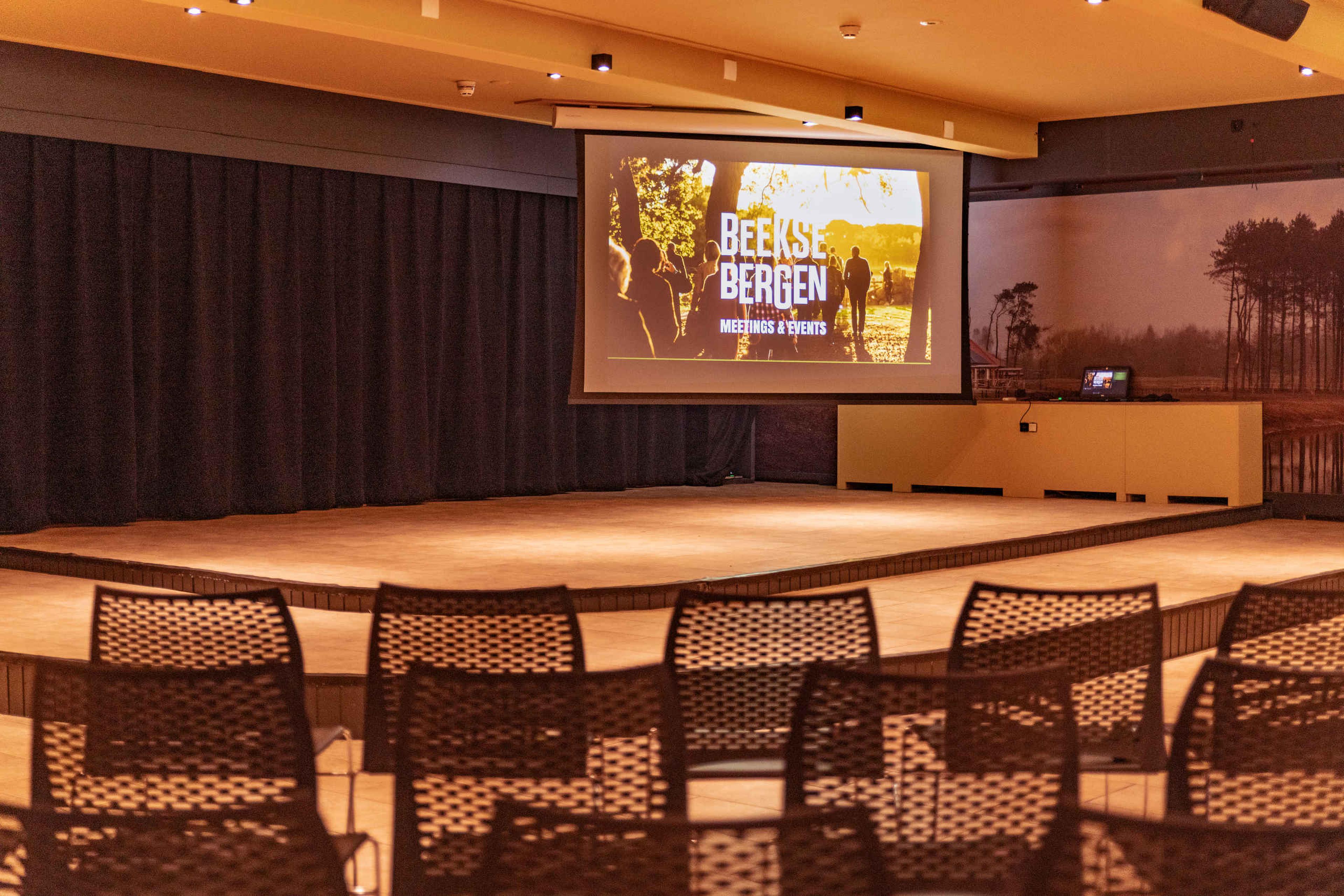 Presentatie in de Serengeti Lounge van Event Center Beekse Bergen