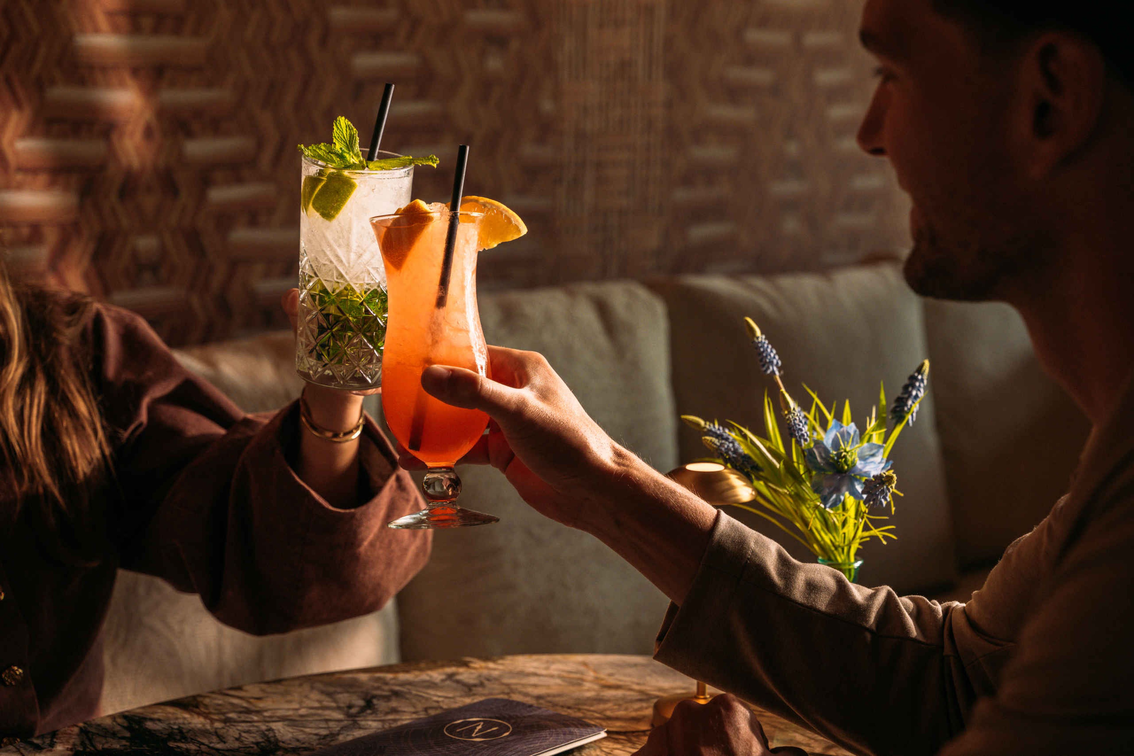 Cocktail geserveerd in Bar & Restaurant Nommos in Beekse Bergen