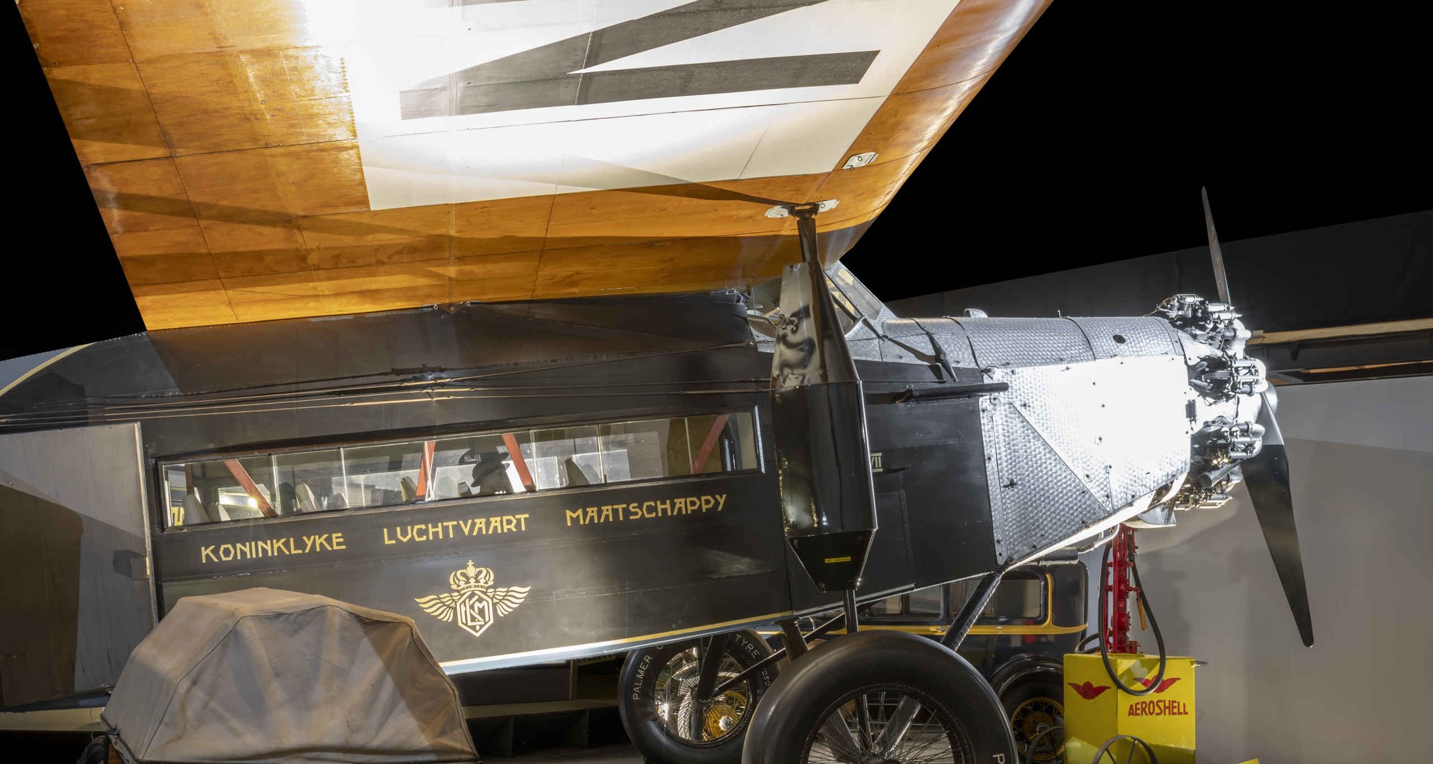 Een Fokker VII in Luchtvaartmuseum Aviodrome