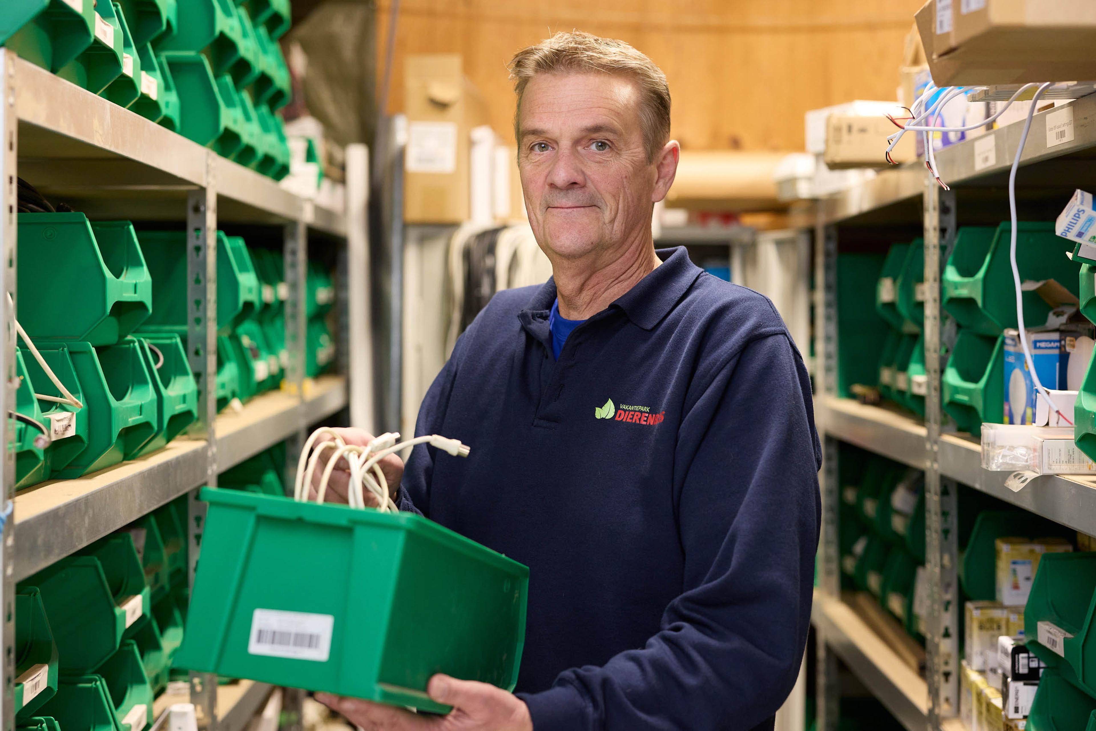 Medewerker van de technische dienst van Vakantiepark Dierenbos