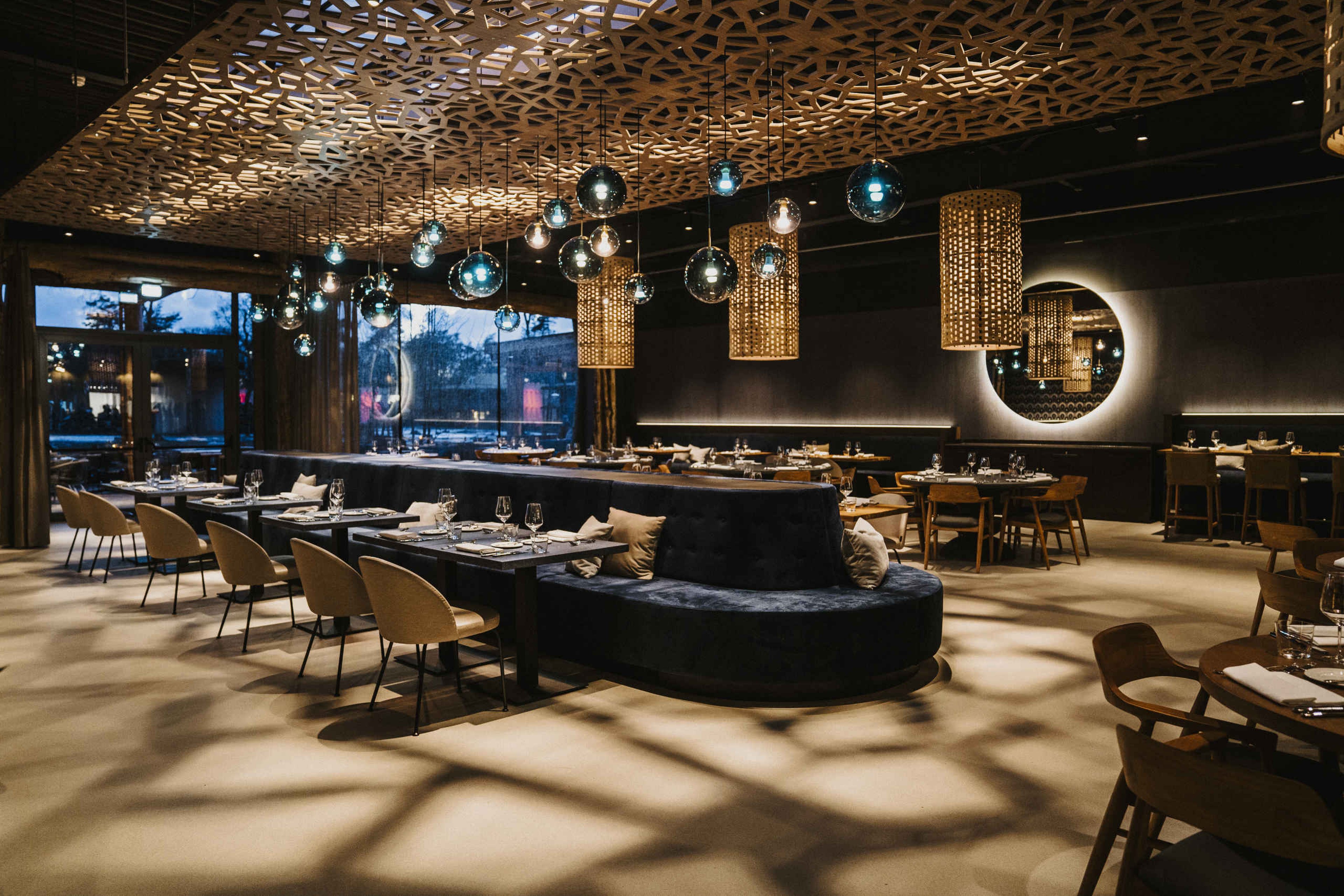 Bekijk het interieur van Restaurant Nommos.