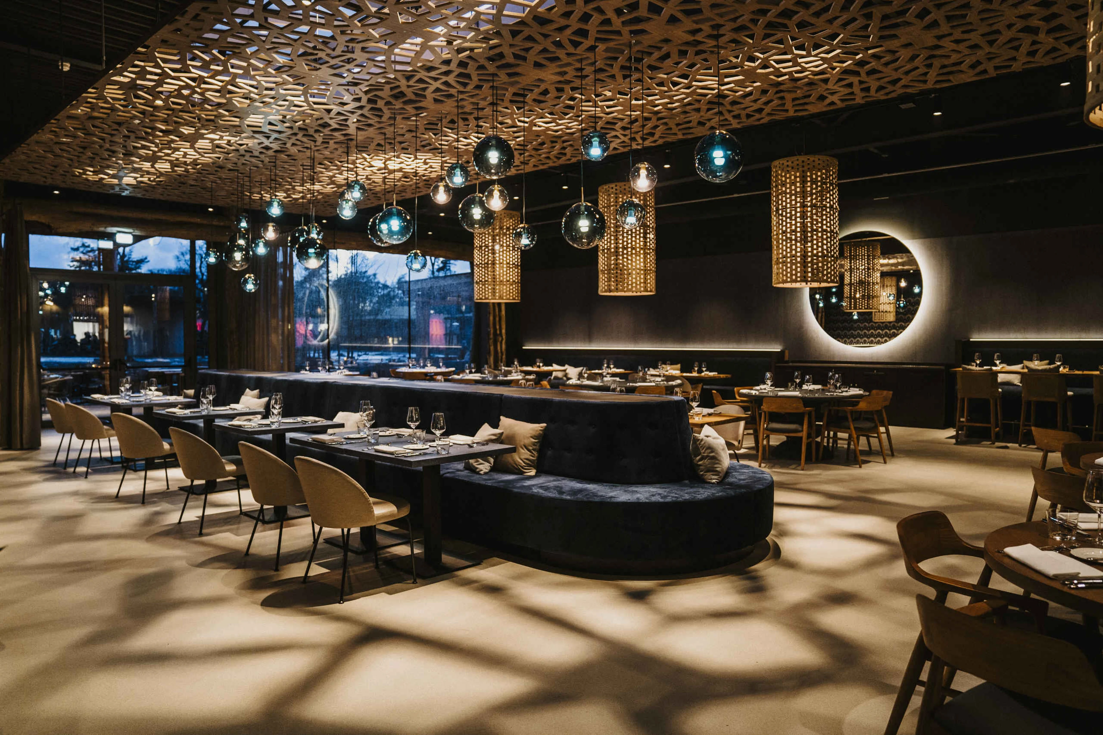 Bekijk het interieur van Restaurant Nommos.