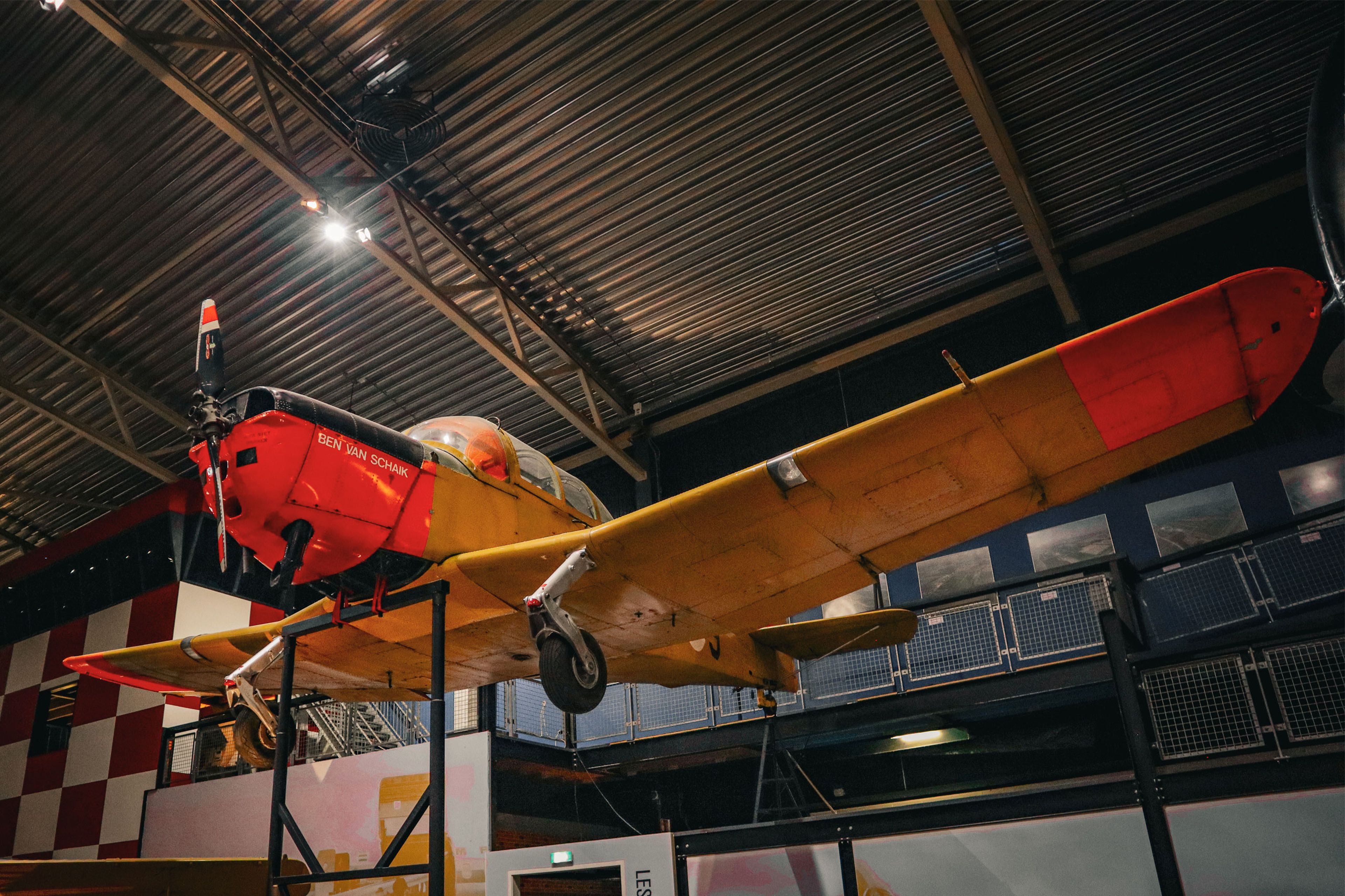 De Fokker S.11 in de binnenexpositie van Luchtvaartmuseum Aviodrome