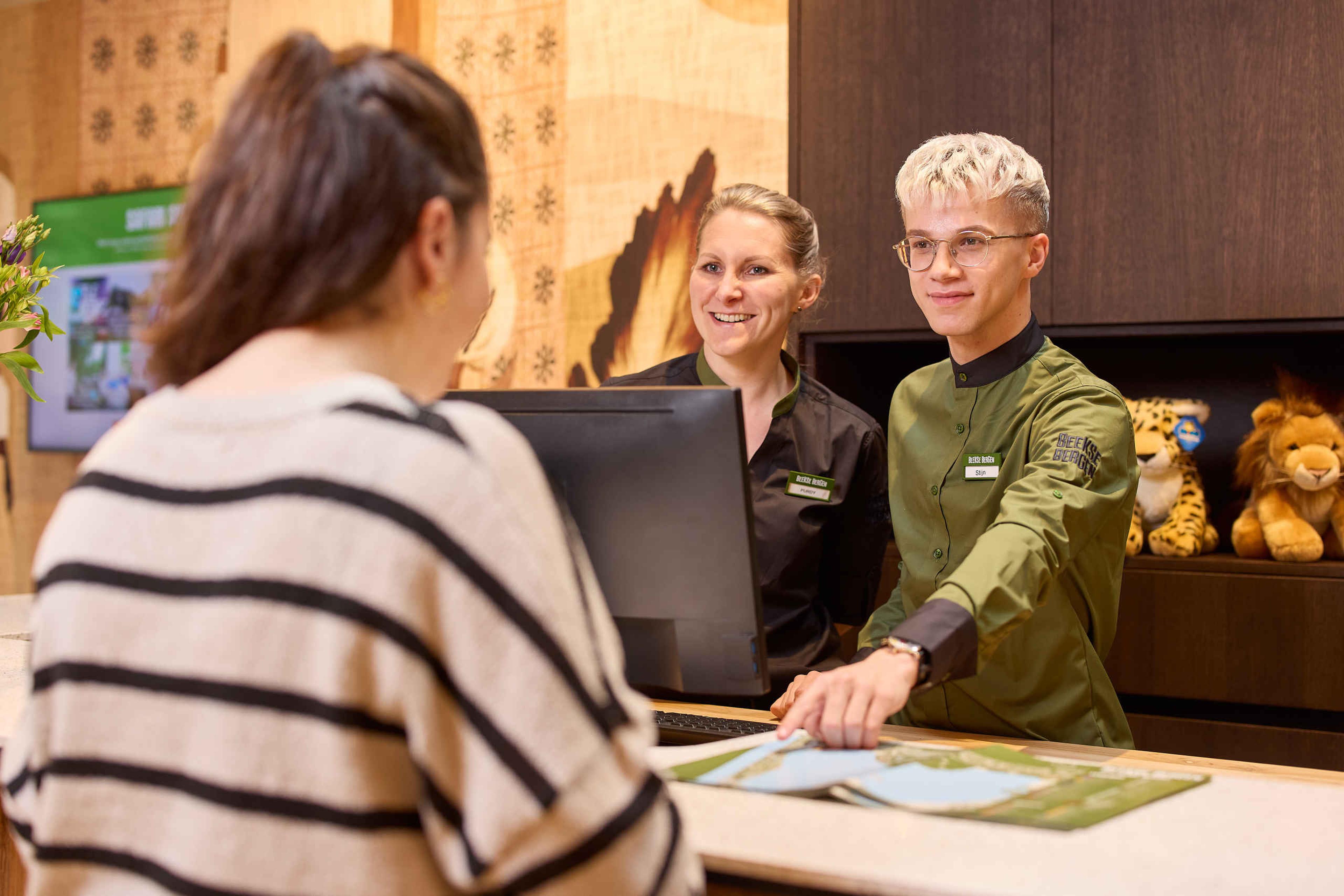 Medewerker gastenservice bij Beekse Bergen