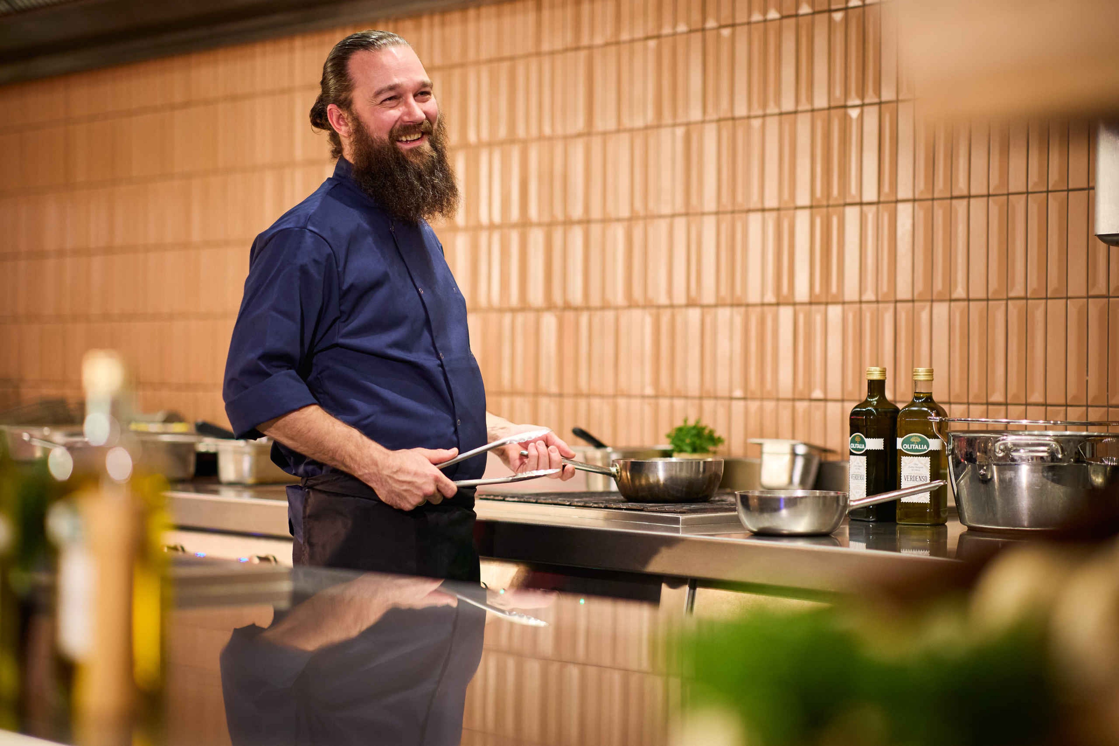 Chef in restaurant Amma in Safari Hotel Beekse Bergen