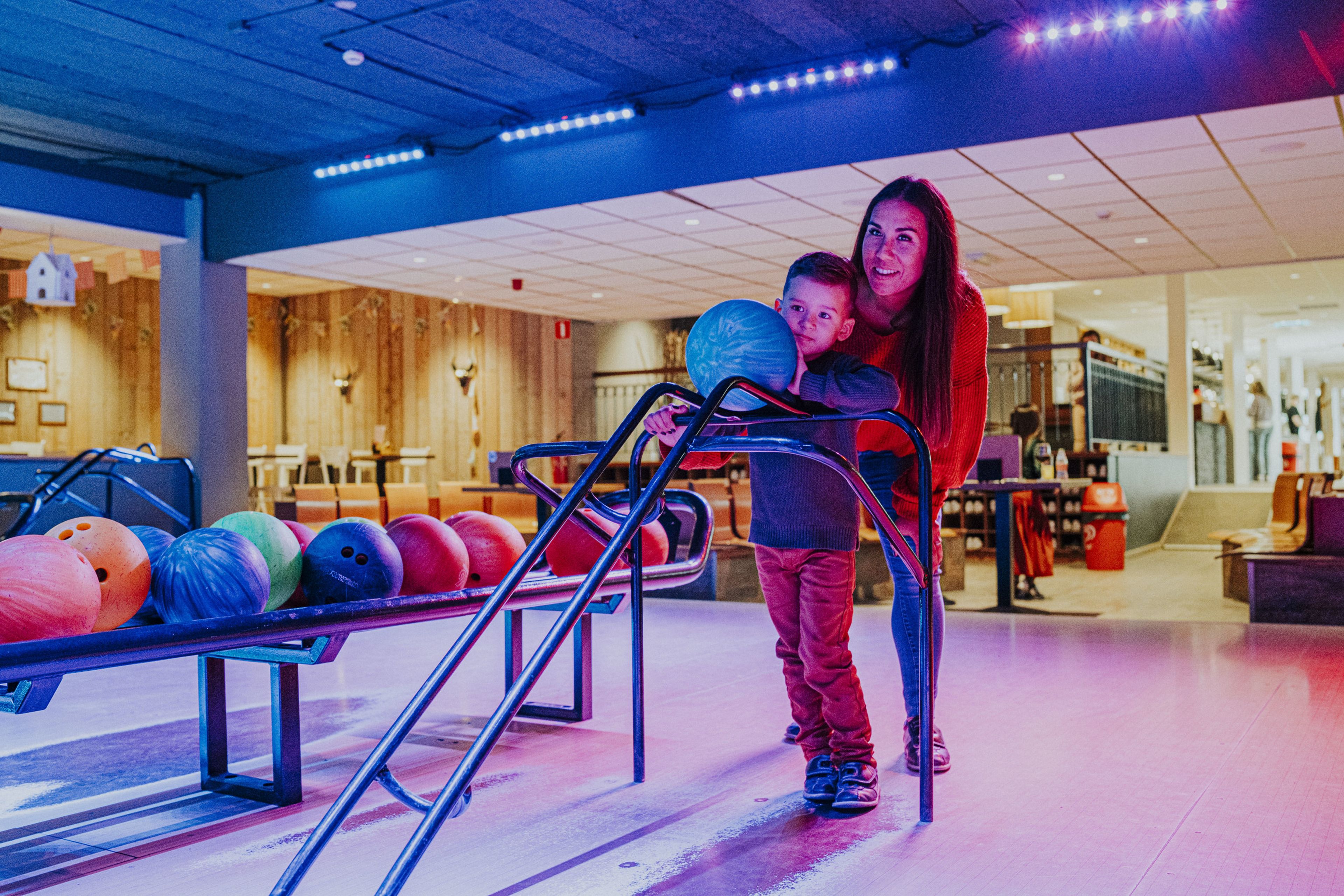 Disco bowlen bij vakantiepark dierenbos