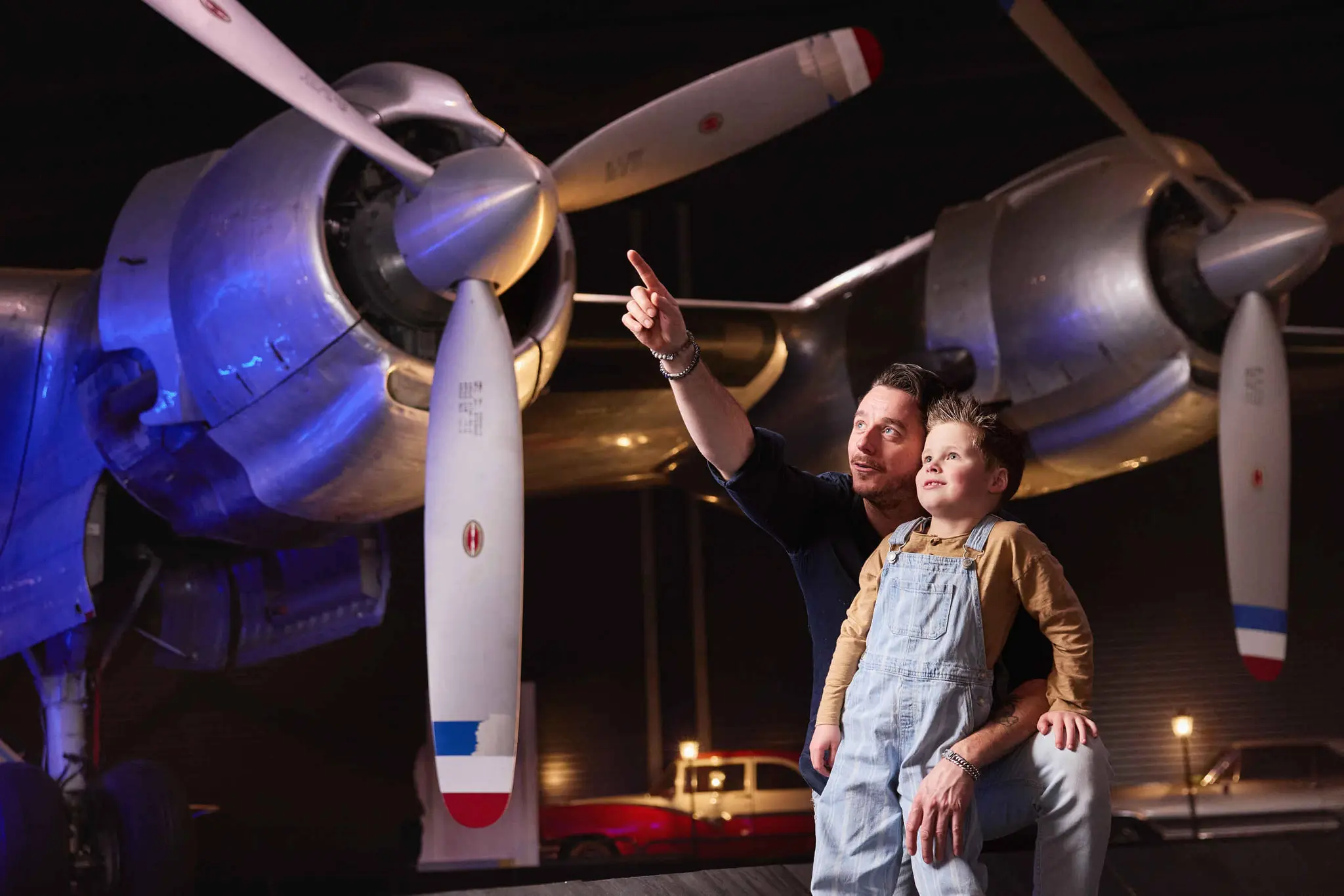 Winter museum kind vader vliegtuig zoon najaar Luchtvaartmuseum Aviodrome