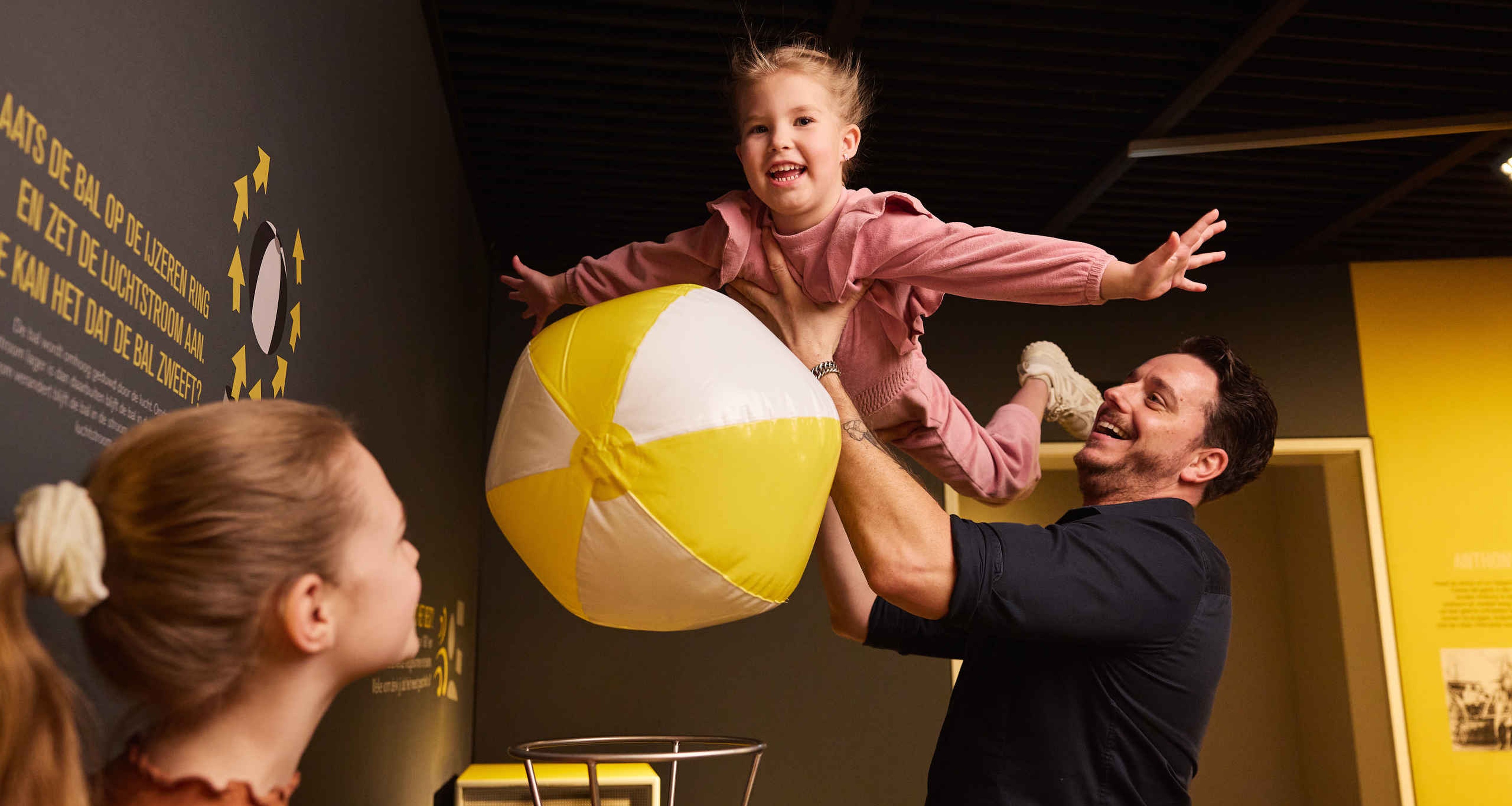 Najaar vader dochters vliegen museum Luchtvaartmuseum Aviodrome