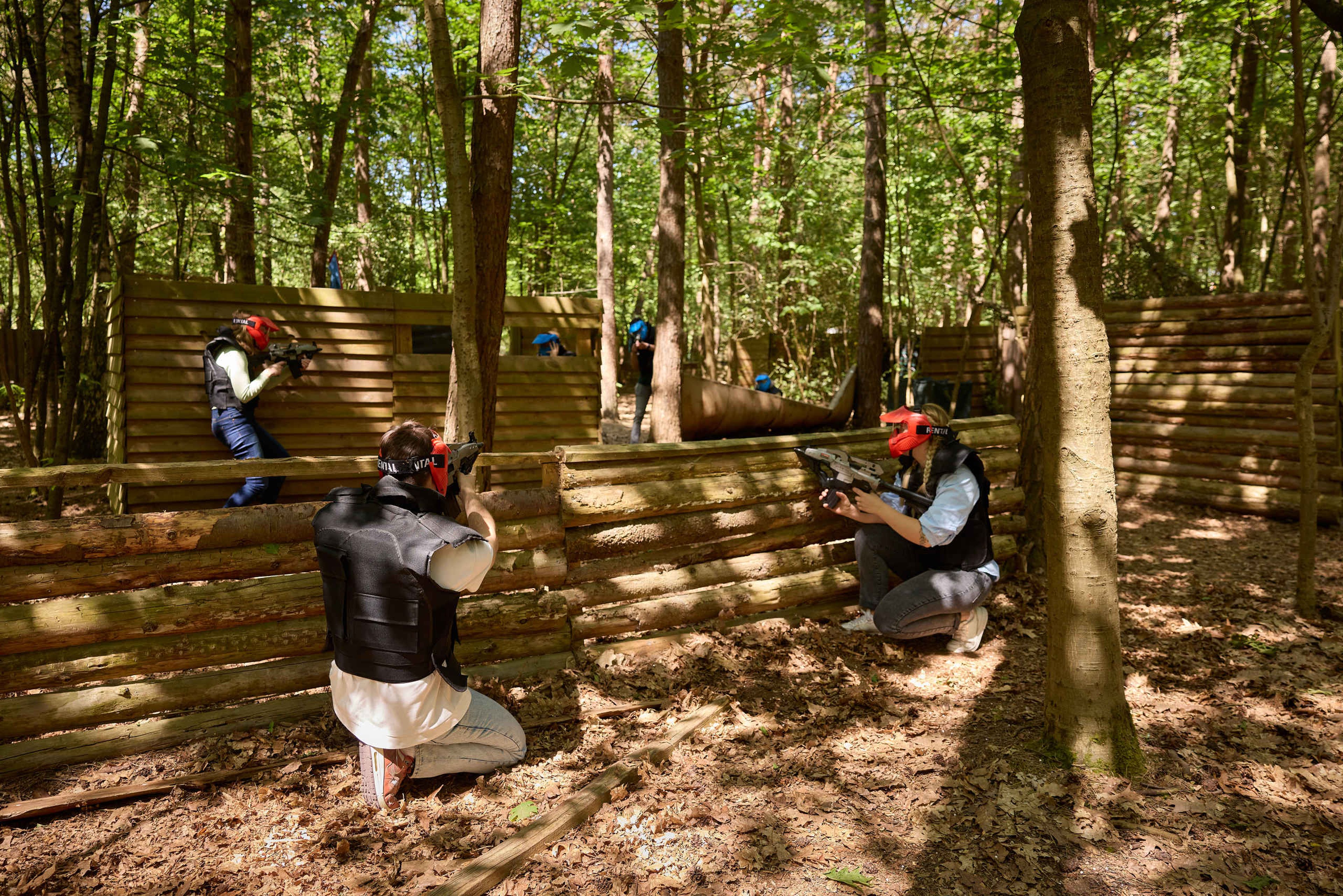 Outdoor lasergamen volwassenen zomer Klimrijk Brabant