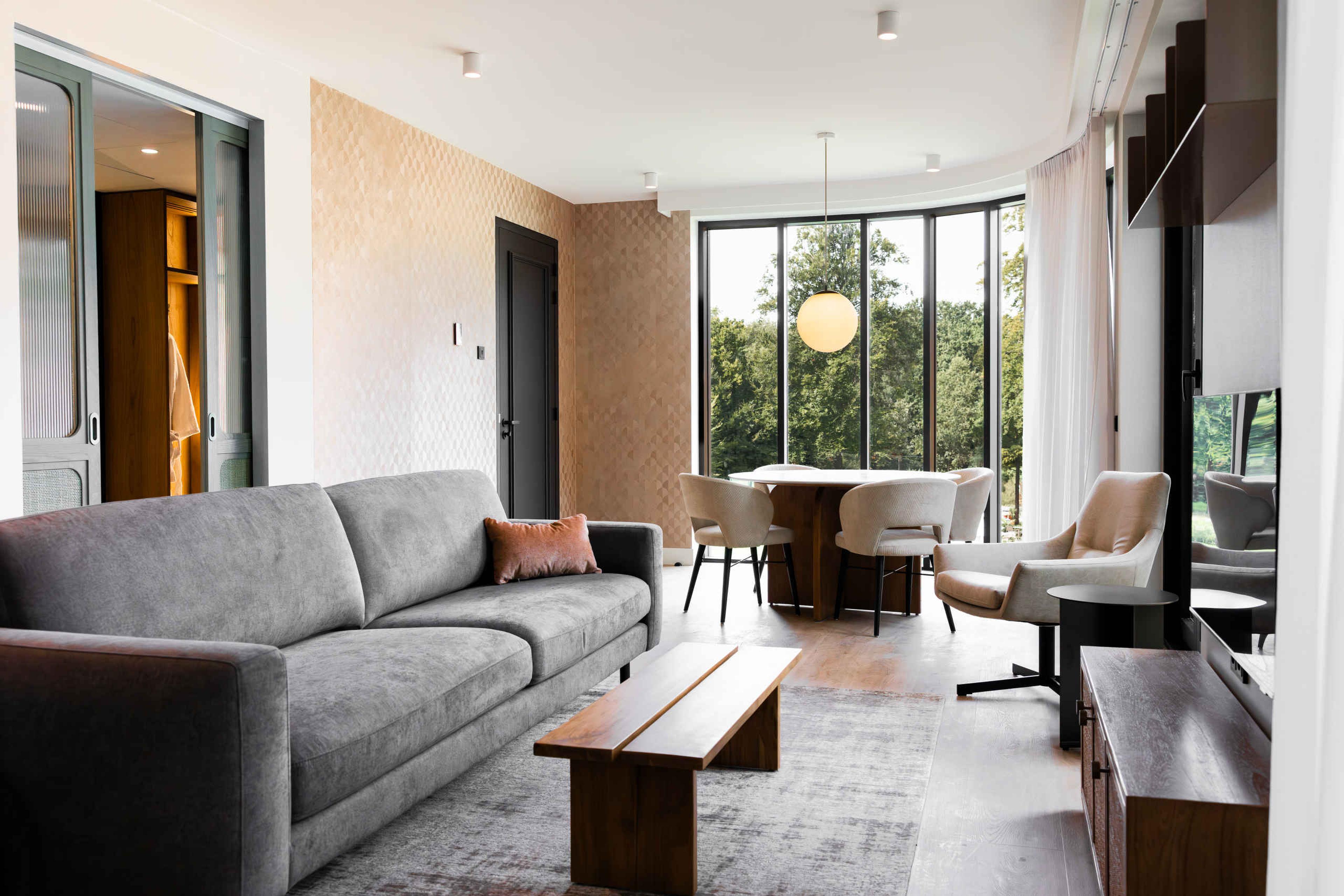 Senior Suite living in hotel Kasteel Steenenburg