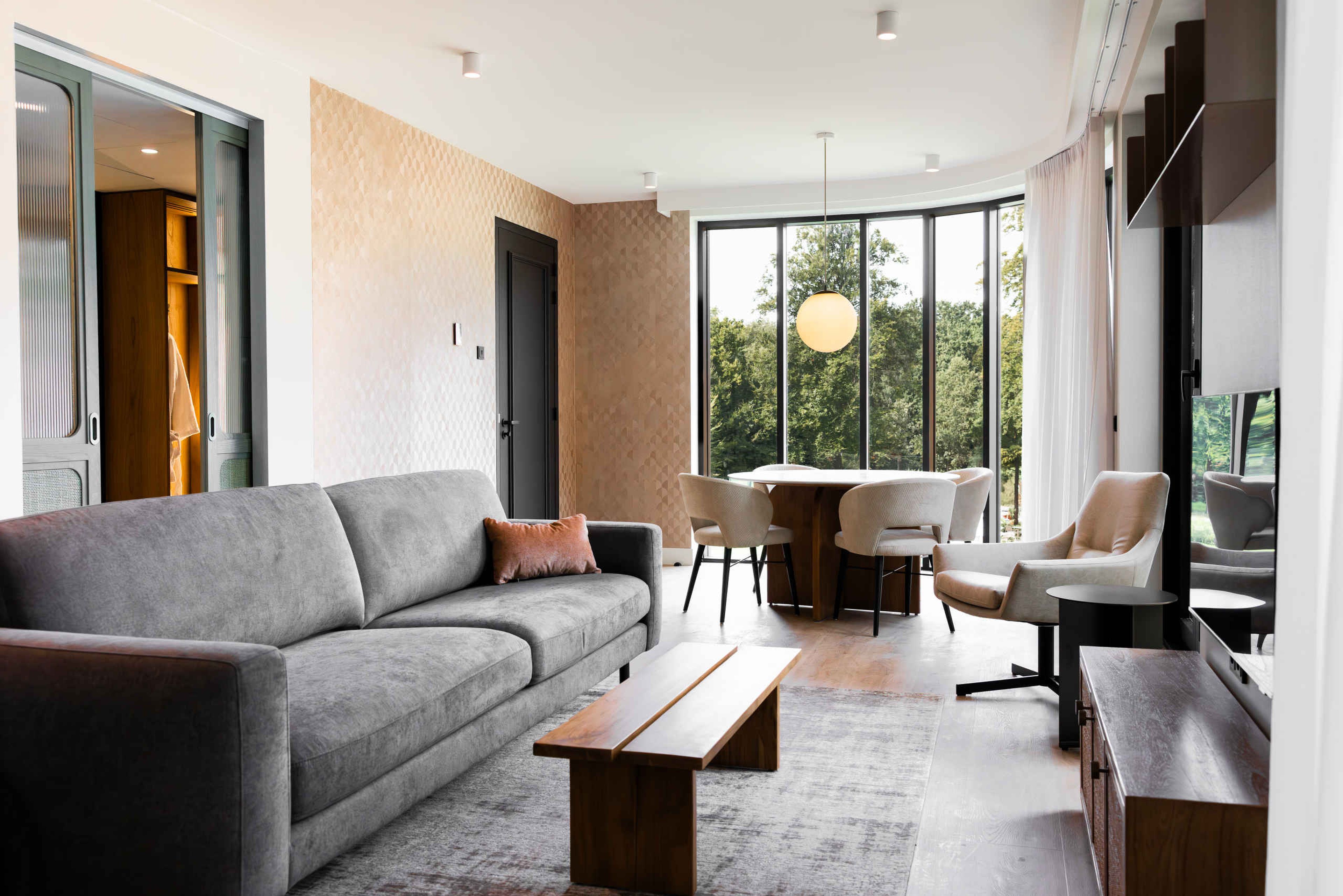 Senior Suite living in hotel Kasteel Steenenburg