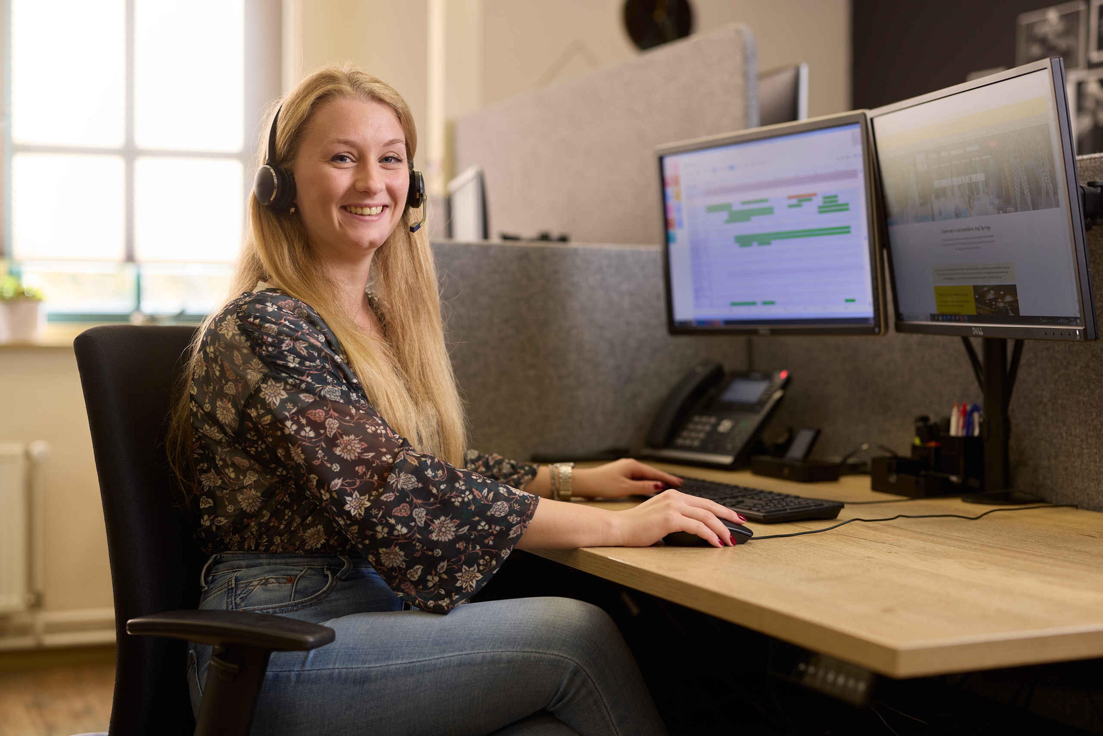 Medewerkster hoofdkantoor Libéma