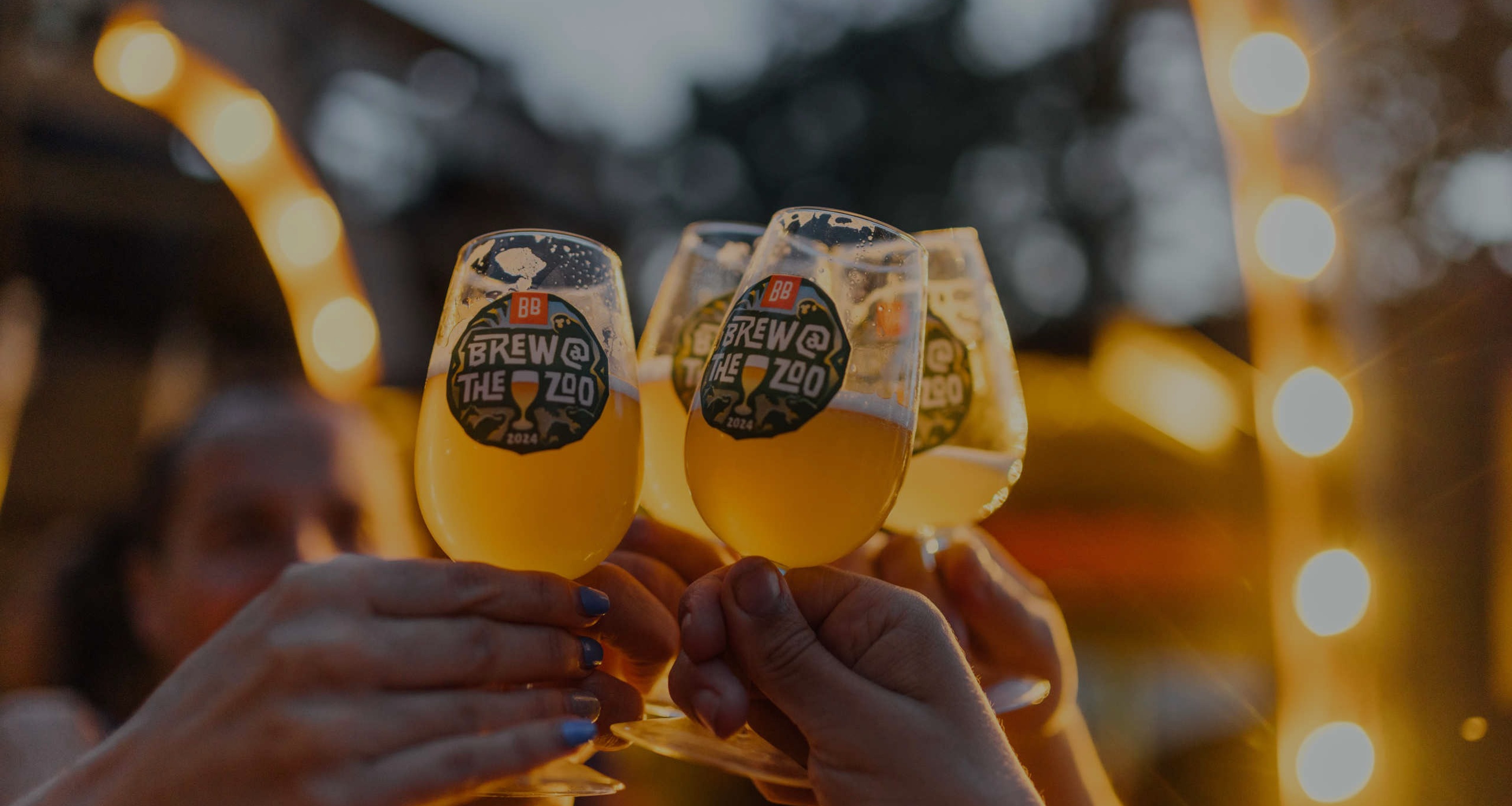Brew At The Zoo Entreeplein proosten bier Safaripark Beekse Bergen