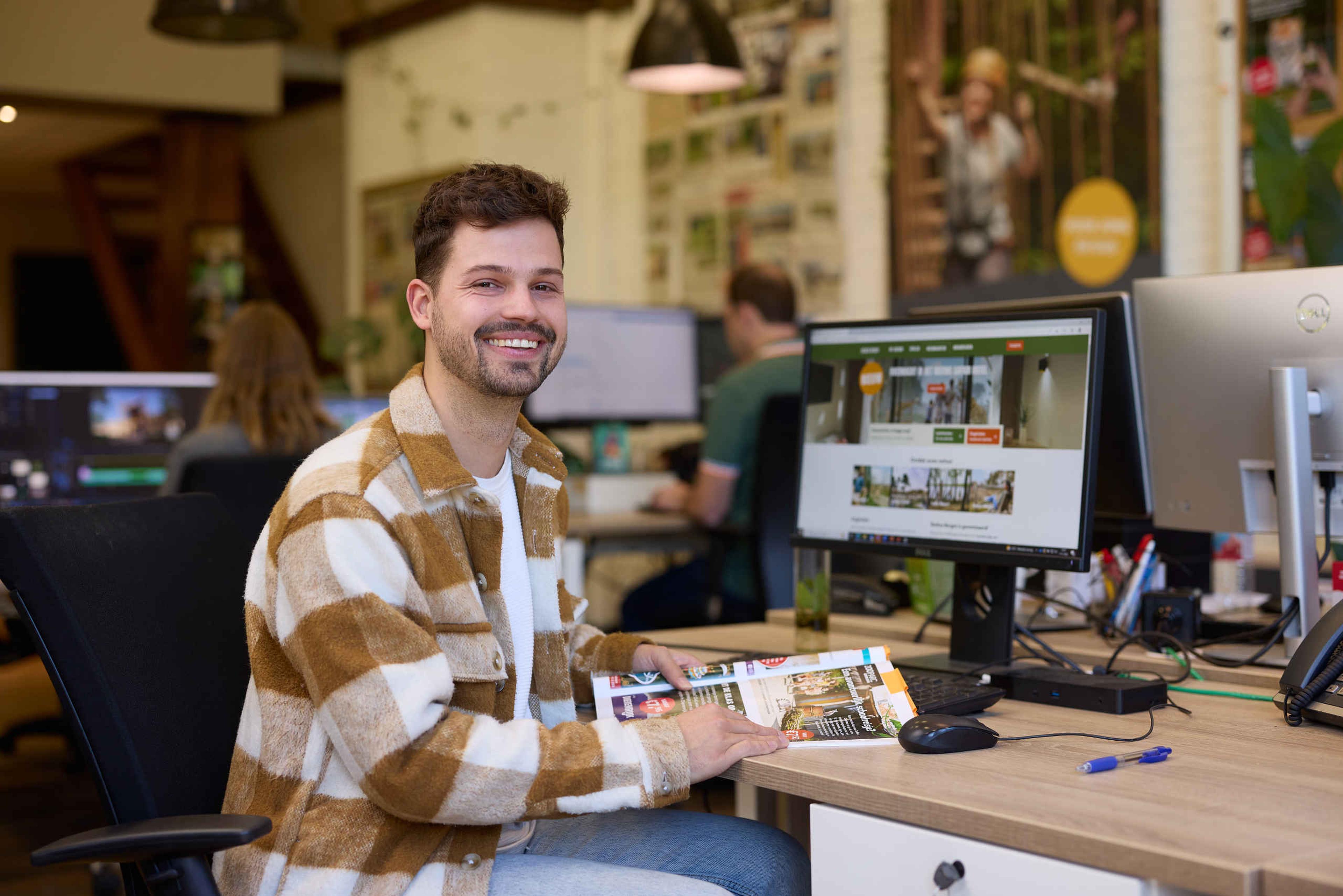 Medewerker kantoor bij Libéma