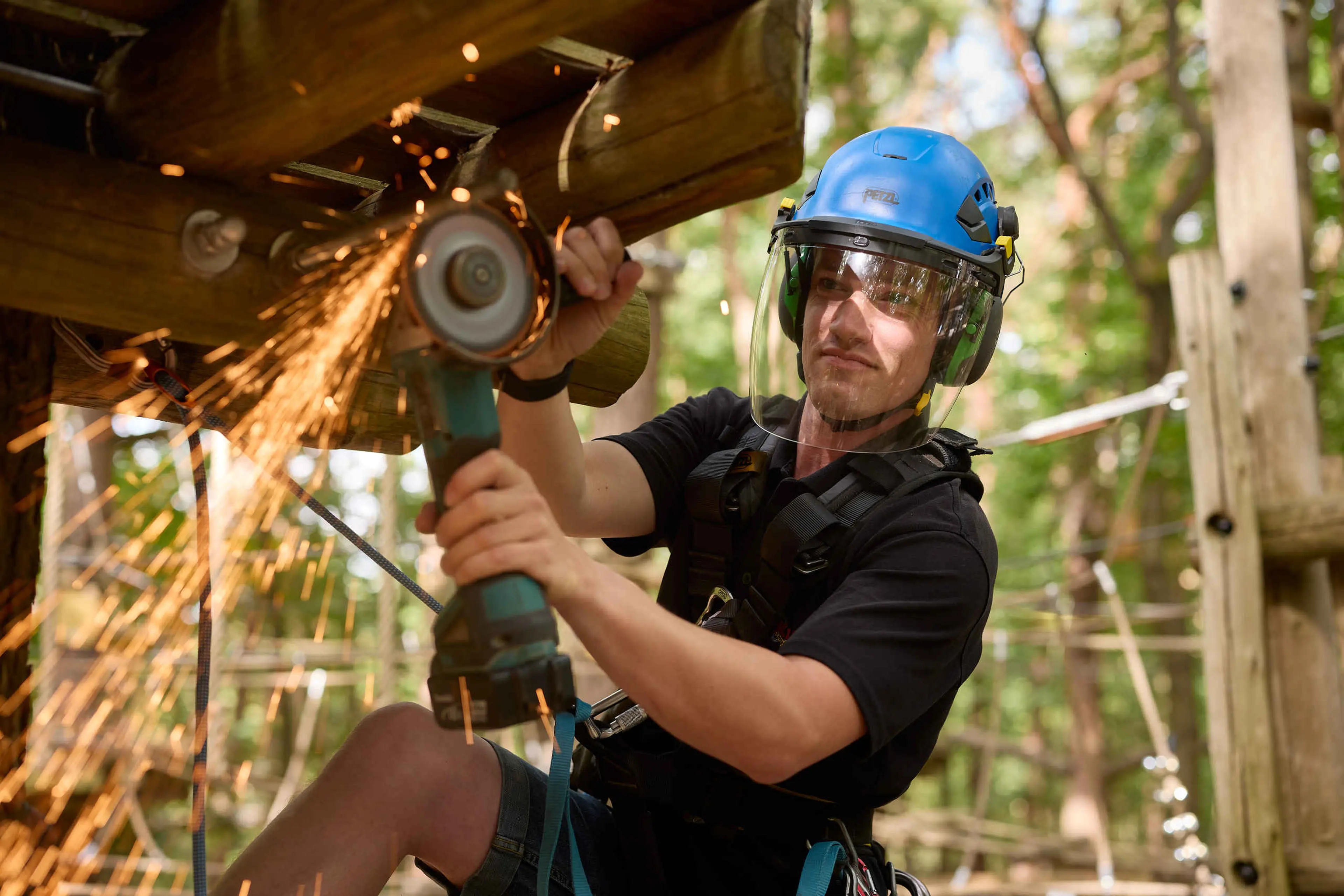 Facilitair medewerkers bij Klimrijk Brabant