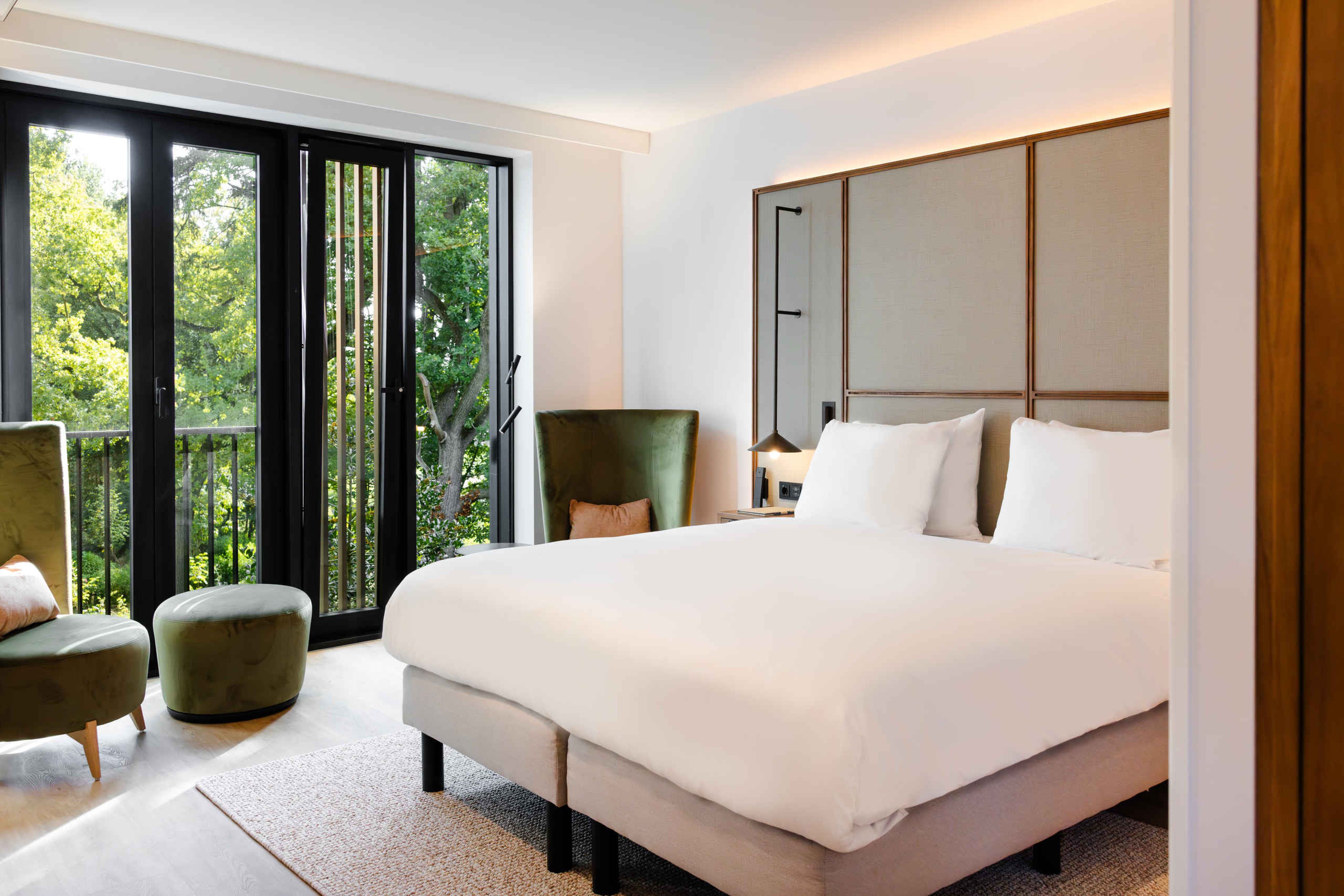 Slaapkamer van de Senior Suite in Kasteel Steenenburg