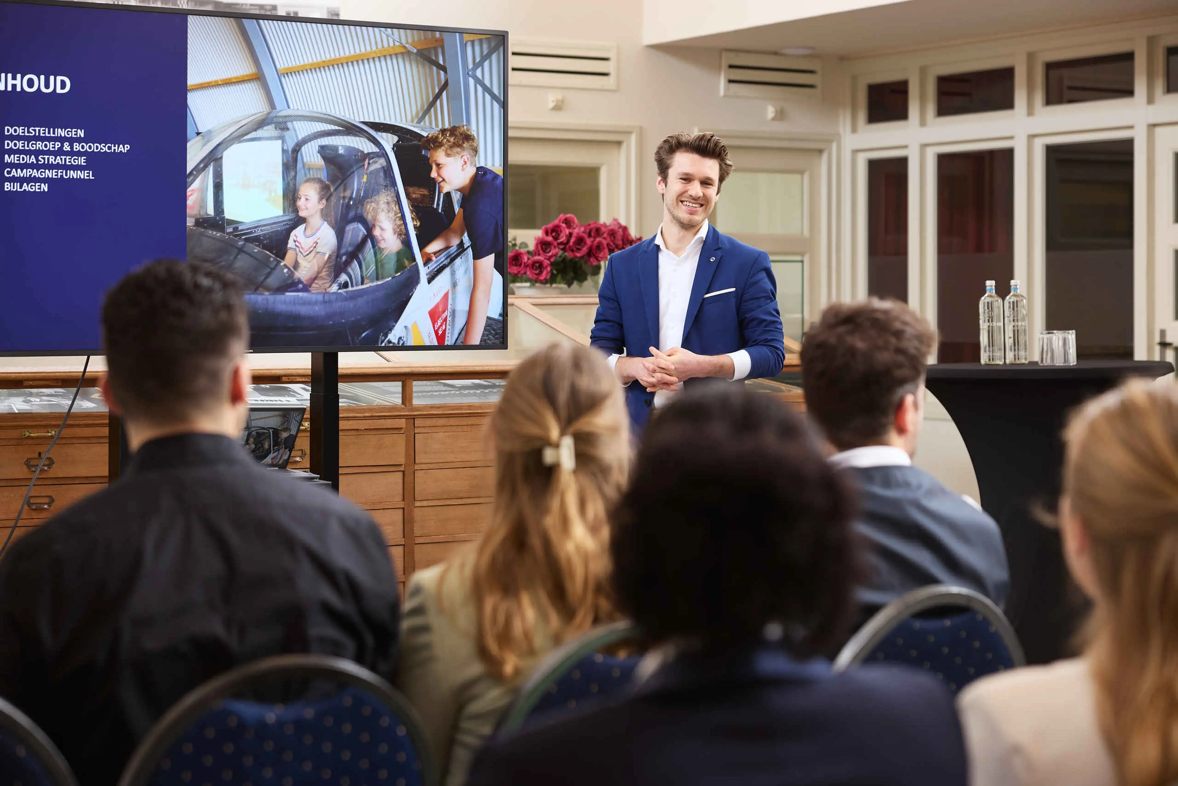 Productpresentatie zakelijk presentatie Schipholgebouw 1928 Luchtvaartmuseum Aviodrome