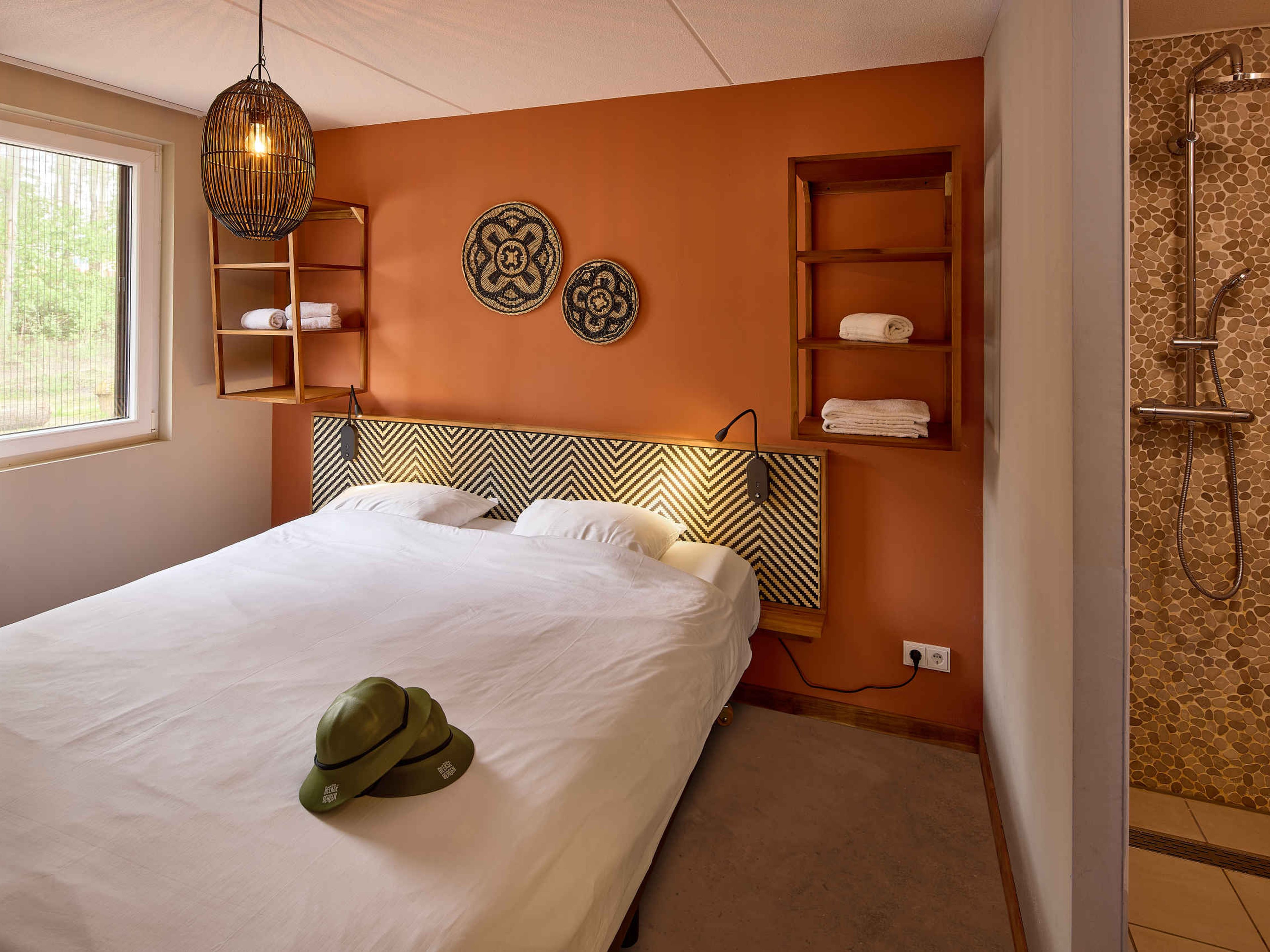 Slaapkamer in de Savanne Lodge op Safari Resort Beekse Bergen