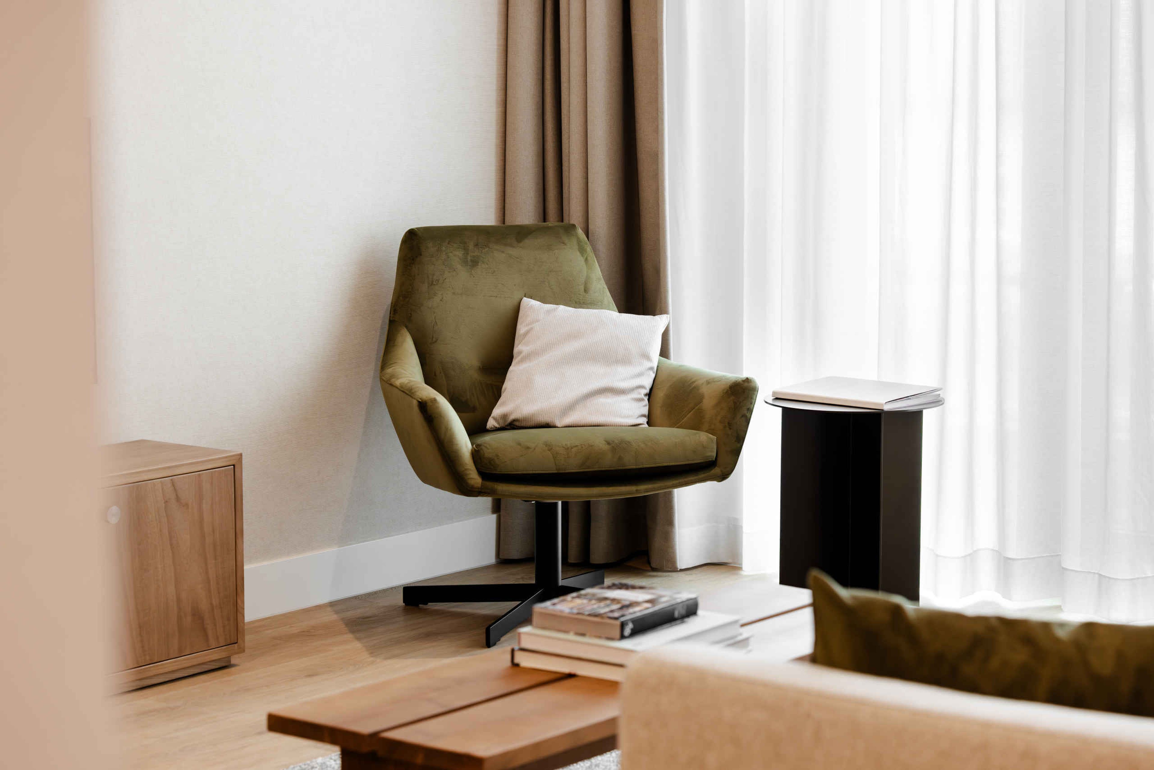 Woonkamer van de Junior Suite van Kasteel Steenenburg