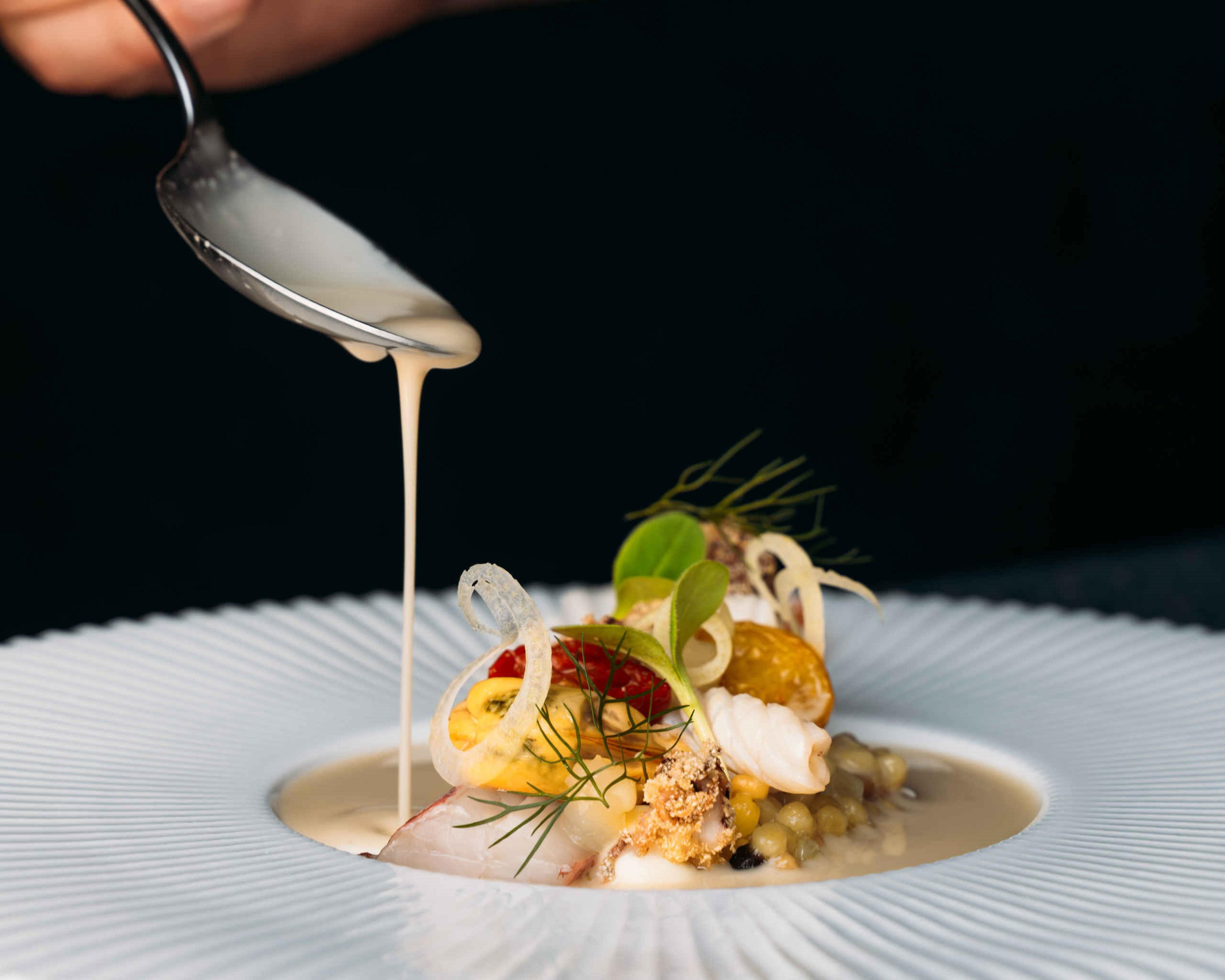 Een gerecht bij fine dining restaurant Nommos bij Safari Hotel Beekse Bergen.