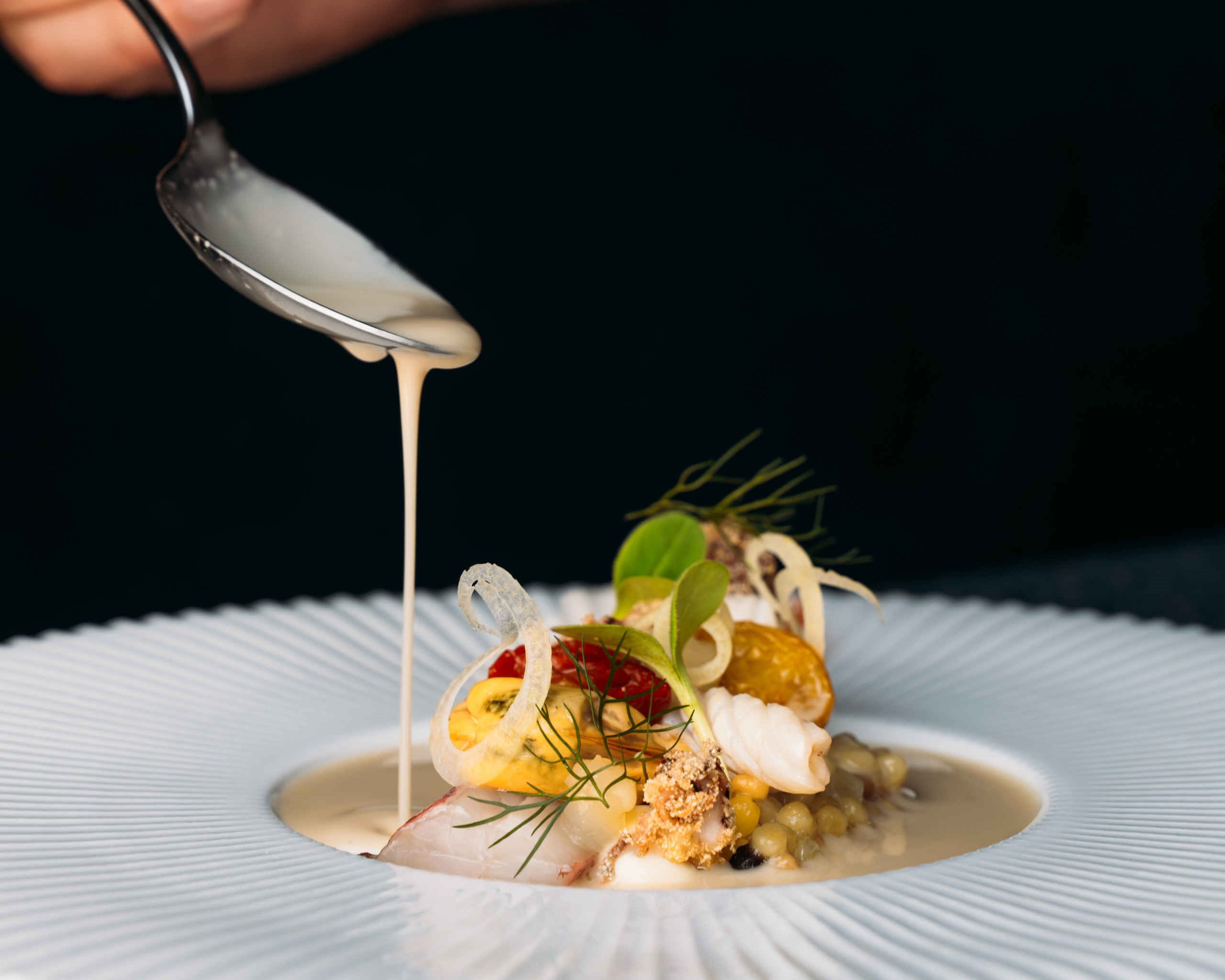 Een gerecht bij fine dining restaurant Nommos bij Safari Hotel Beekse Bergen.