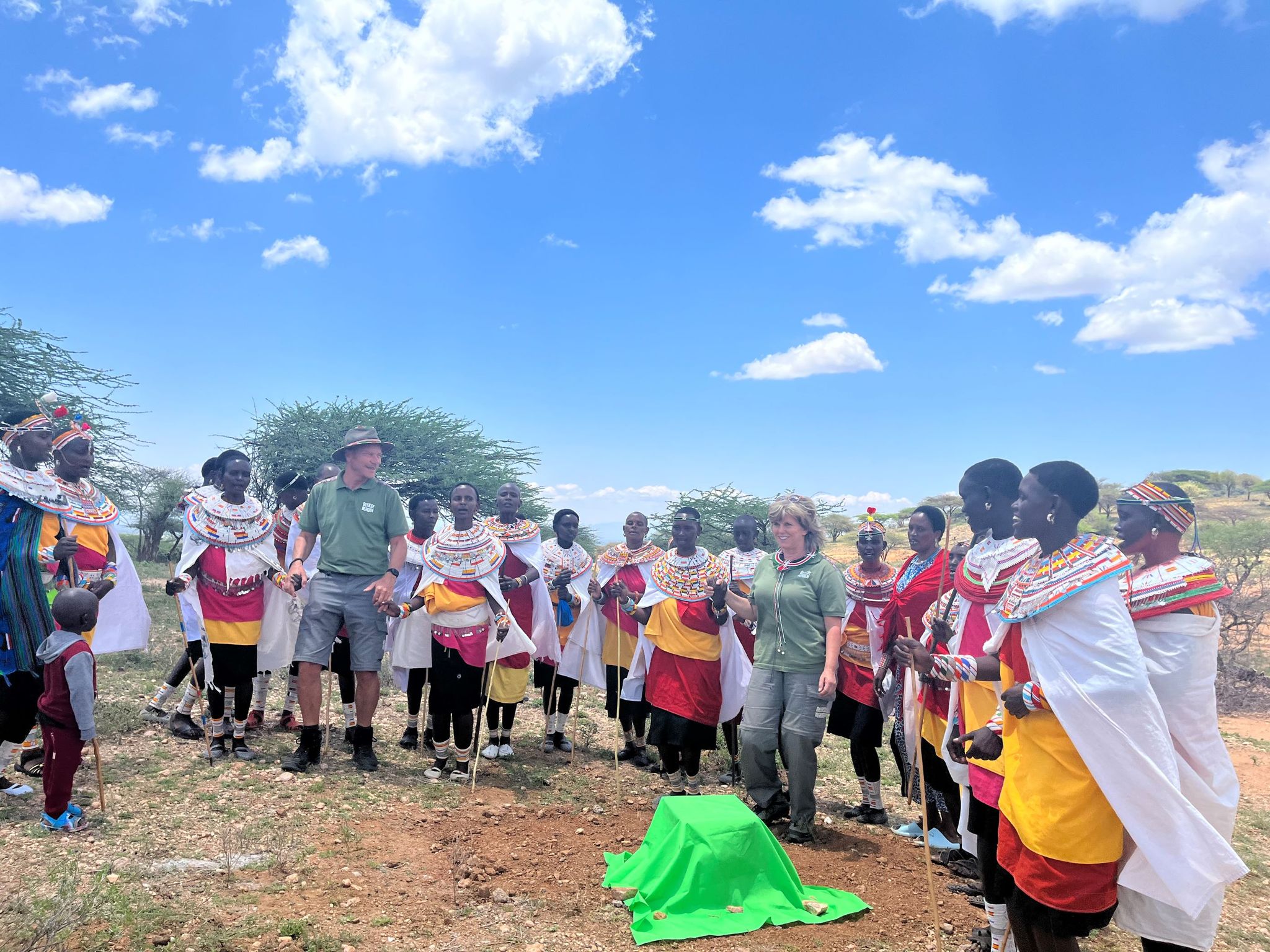 De onthulling van de markering van de corridor in Kenia.