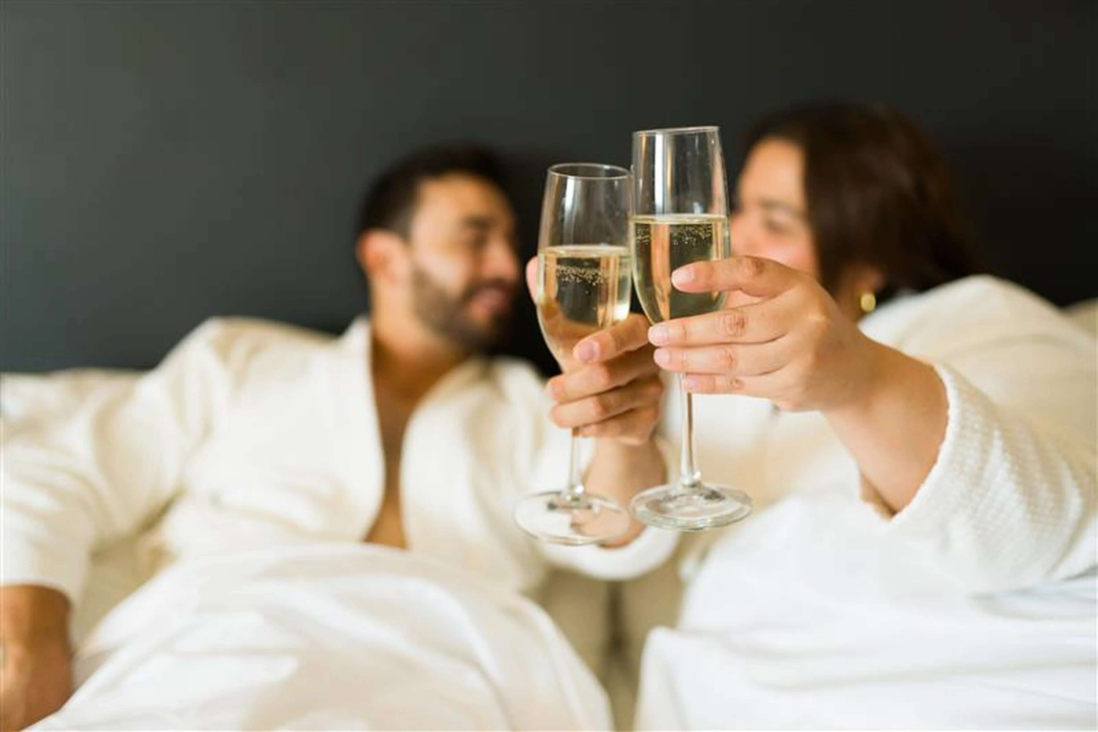 Romantisch overnachten met champagne in Kasteel Steenenburg
